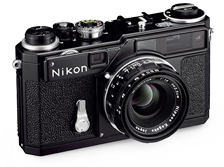 nikon 18x70