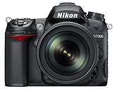 UUSI NIKON D7000 JÄRJESTELMÄKAMERA
