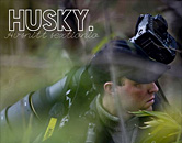 Mattias Klum blir intervjuad av podcasten Husky