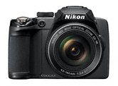 Nikon dodaja dva kompaktna fotoaparata vrhunske zmogljivosti
