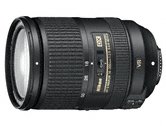 AF-S DX NIKKOR 18–300 mm f/3,5–5,6G ED VR – Vse v enem